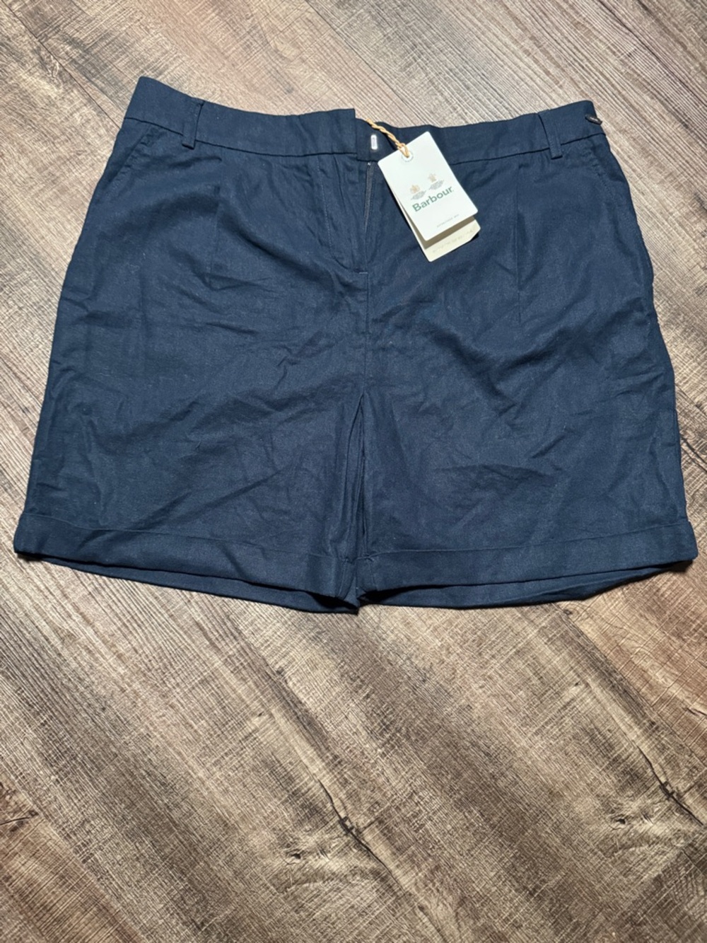 NWT Barbour Dark Navy Tailored Women’s Shorts